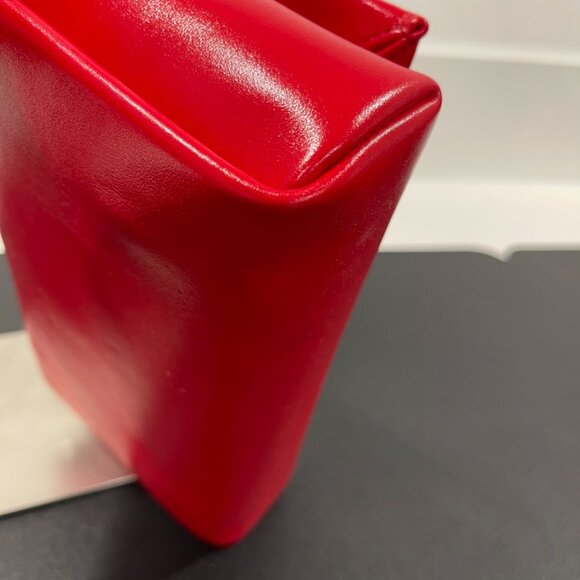 Christian Louboutin Logo Embossed Chain Strap Shoulder Bag (JB1365) - Picture 8 of 13